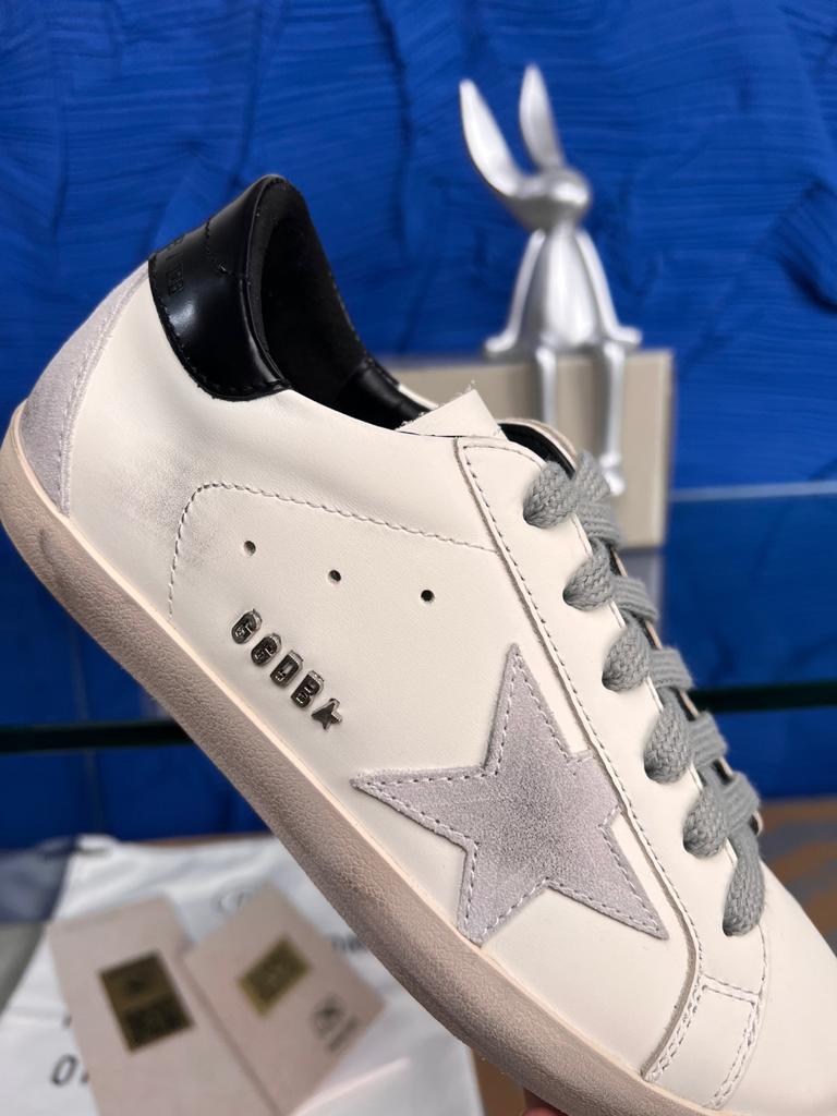 Golden Goose Super Star
