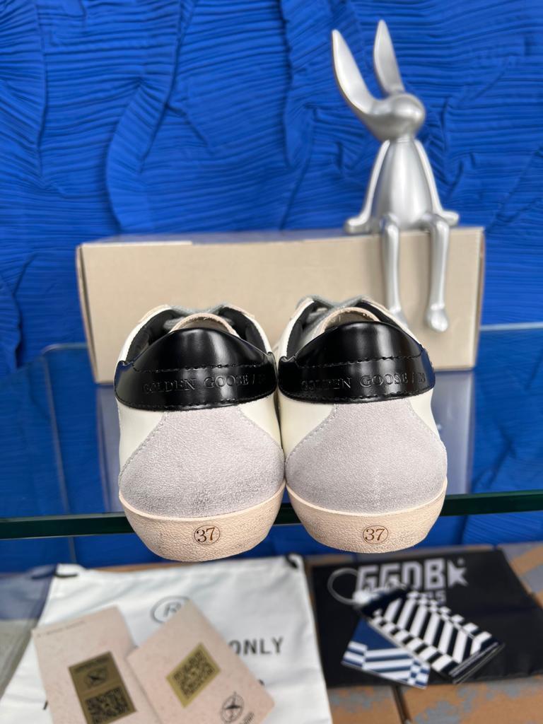 Golden Goose Super Star