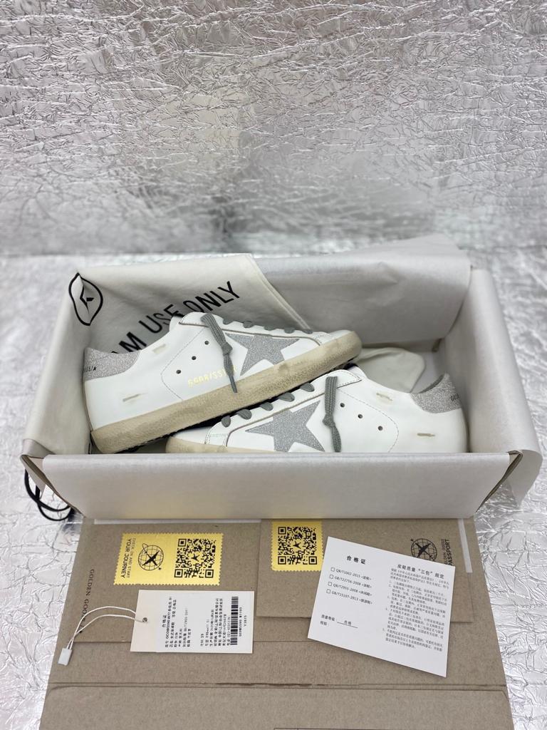 Golden Goose Super Star