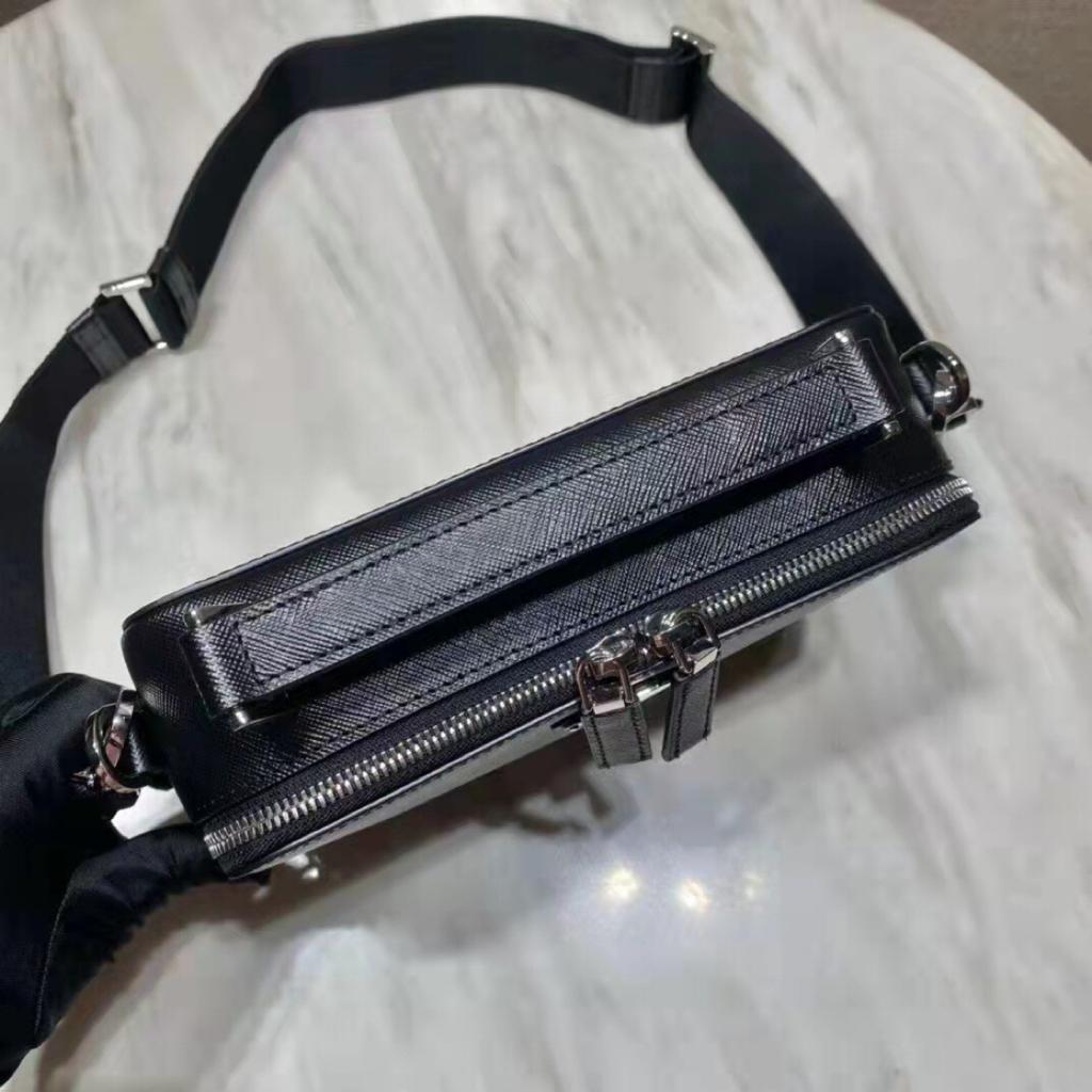 Pochette Prada